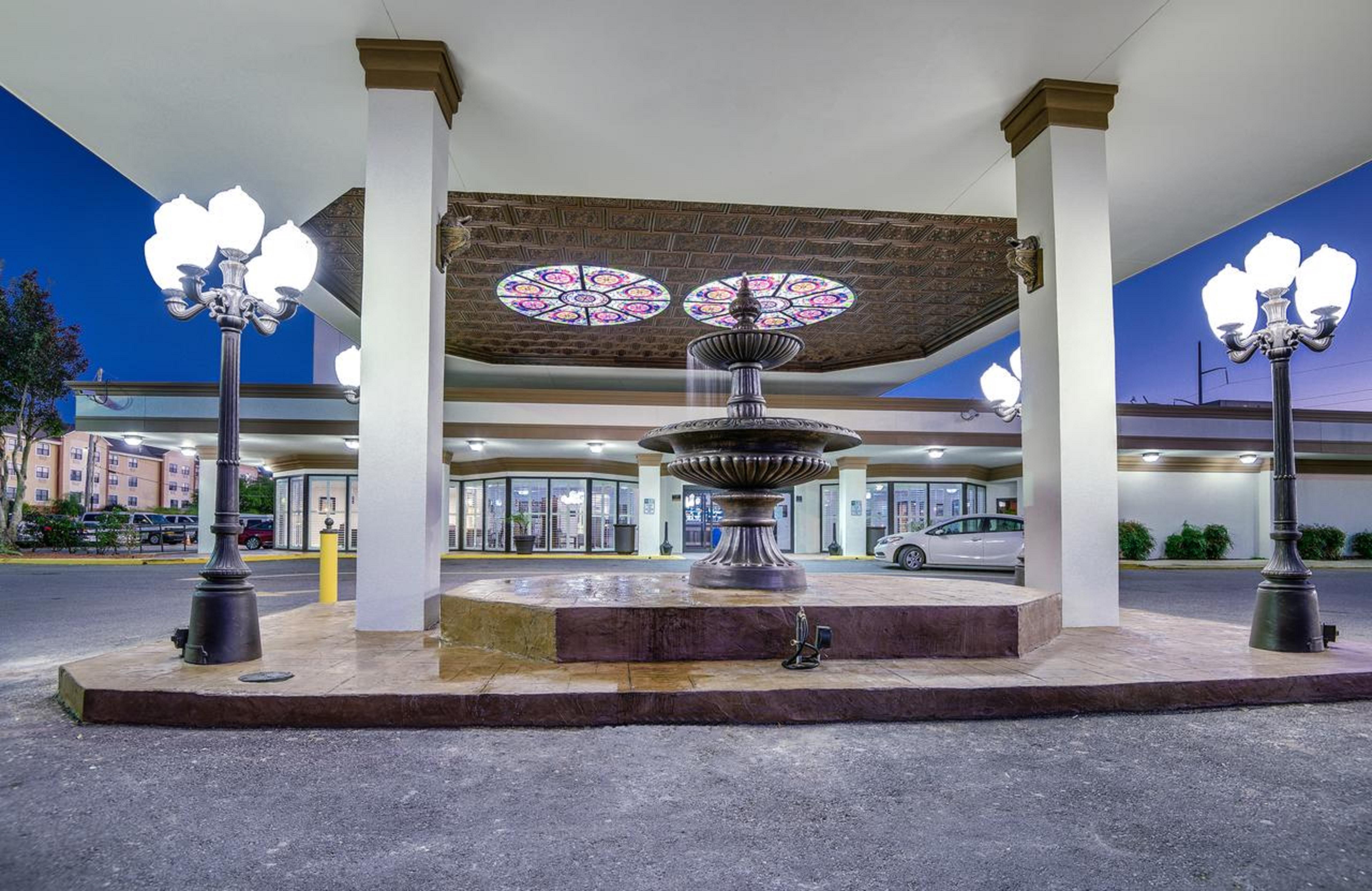 Ramada By Wyndham Metairie New Orleans Airport Hotel Luaran gambar